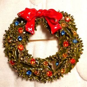 Festive Wreath Brooch with Red Bow